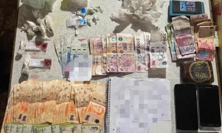 Rosario: PDI aprehendió a tres hombres y dos mujeres por narcomenudeo