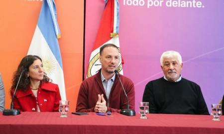 Ocho ofertas para terminar el gimnasio de la escuela primaria de Carreras