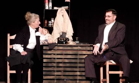 Teodelina pisa el escenario de La Comedia en Rosario