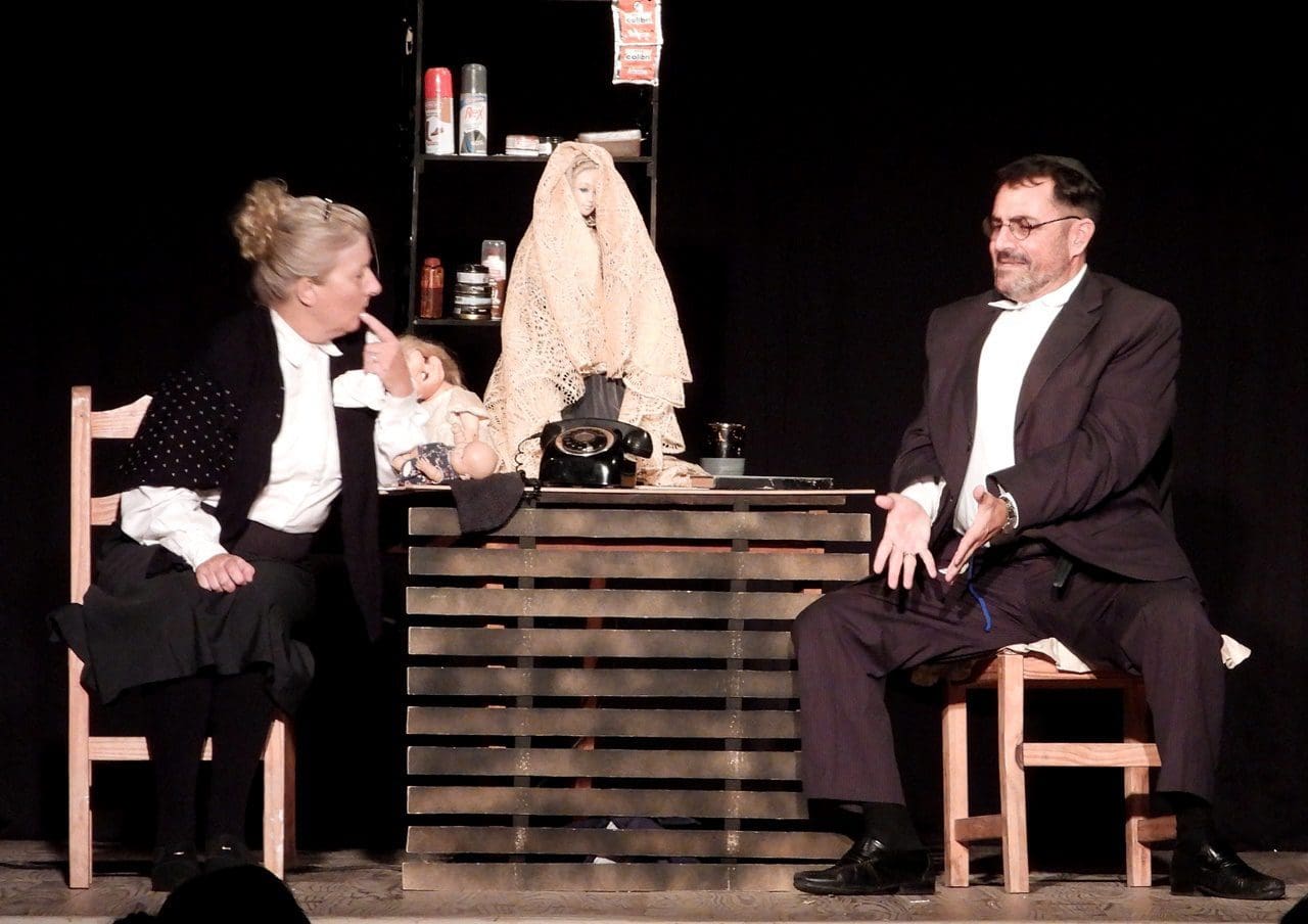 Teodelina pisa el escenario de La Comedia en Rosario