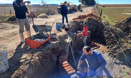 Villa Cañás: Trabajos en el Puente Raizabal en zona rural