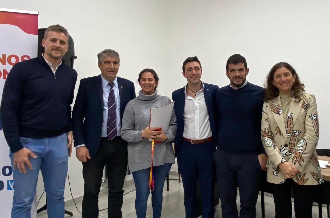 Leo Calaianov: Más familias de Venado y la región ya lograron tener las escrituras de sus hogares