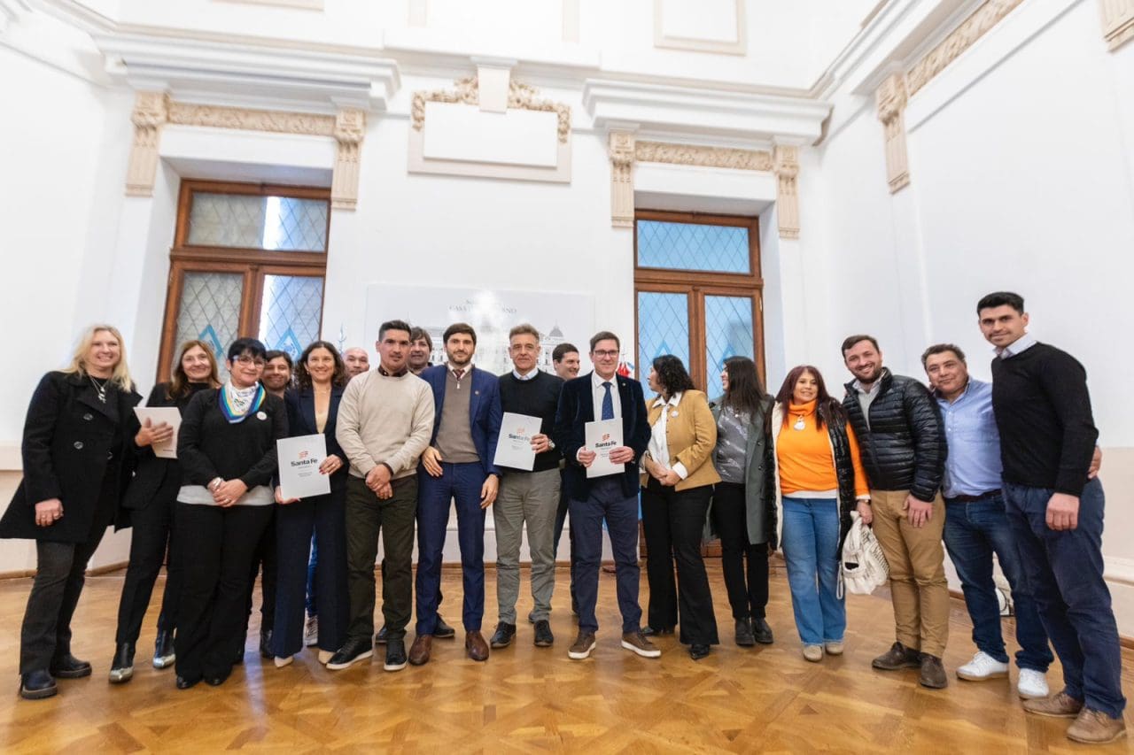 Di Gregorio: El compromiso del gobierno provincial es con las obras y la educación