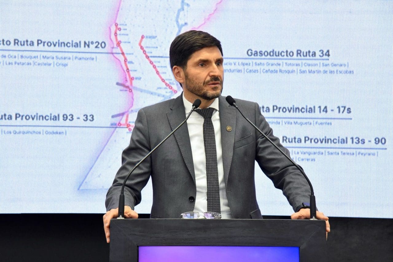 Pullaro anunció una inversión de $ 196 mil millones en un histórico plan de gasoductos para la provincia