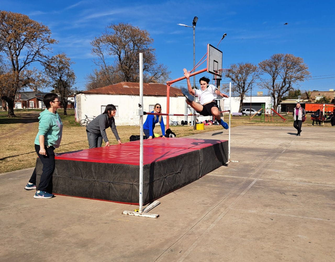 Santa Fe en Movimiento en Villa Cañás