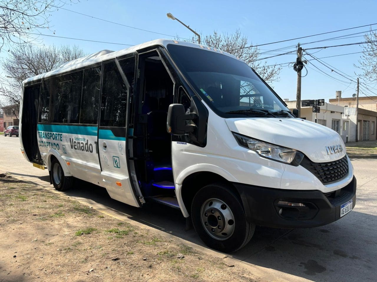 Venado Tuerto: Con recursos propios el municipio sumó un minibus para el traslado de personas con discapacidad
