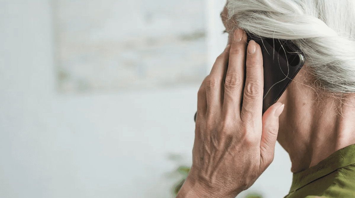 Villa Cañás: Le robaron cerca de 4.000 dólares a una jubilada con un cuento del tío