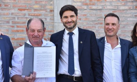 Pullaro entregó aportes por más de cien millones de pesos a instituciones de General López