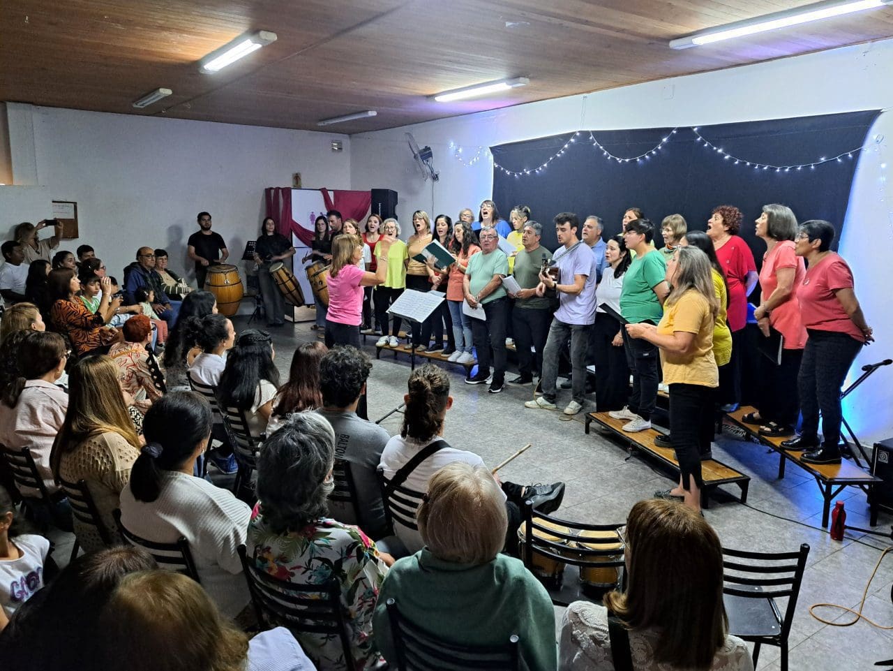 Villa Cañás: Encuentro de coros Brotes en tu voz