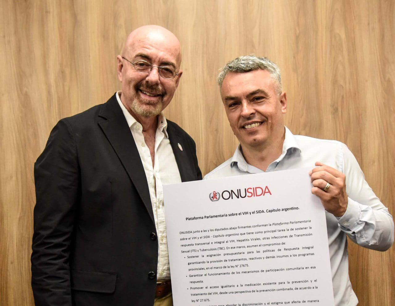 Plataforma de respuesta integral: Un nuevo enfoque desde la Cámara de Diputados para combatir el VIH y SIDA