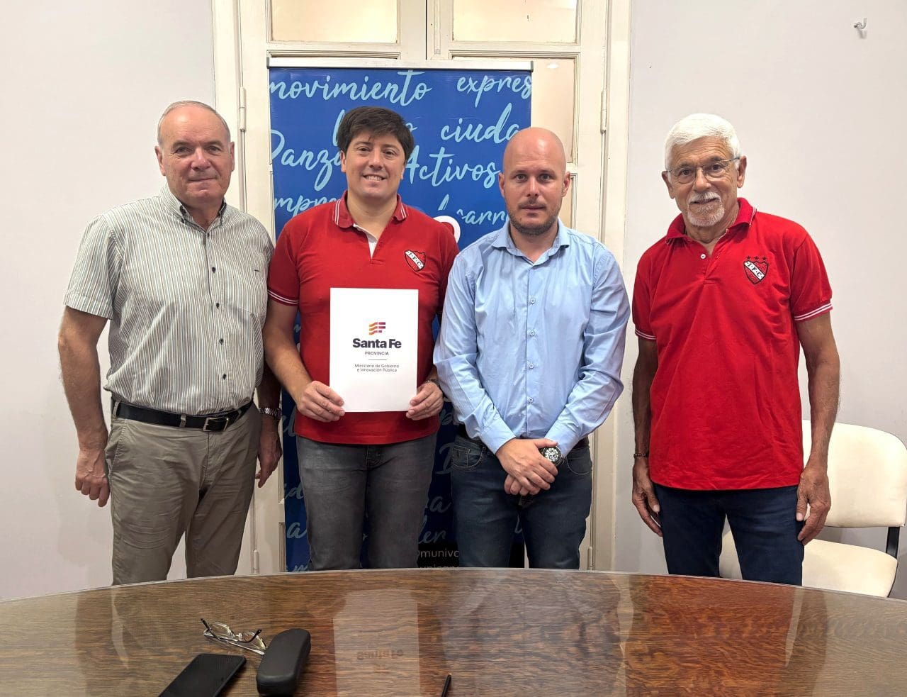 Villa Cañás: El Club Independiente recibe apoyo provincial para mejorar su infraestructura deportiva