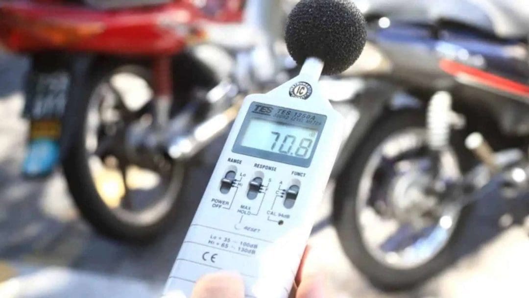 Firmat: Endurecen sanciones contra escapes libres y cortes de motos para preservar la tranquilidad