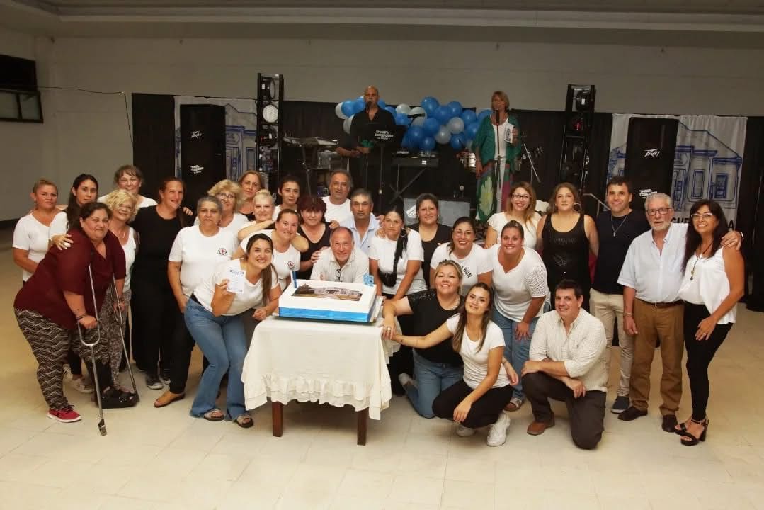 Santa Isabel honra la trayectoria del SAMCo Miguel Rueda en su 88° aniversario