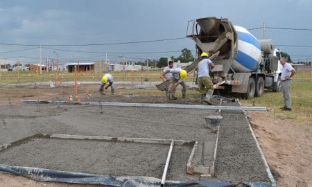 Villa Cañás: Se puso en marcha la construcción de 45 Viviendas