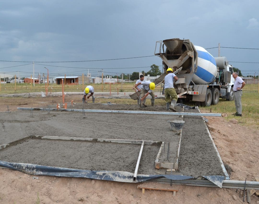 Villa Cañás: Se puso en marcha la construcción de 45 Viviendas