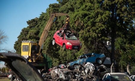 Provincia compactó 12.295 vehículos abandonados en 7 meses