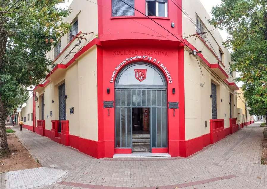 Preocupación por la caída sostenida de matriculación de docentes en los últimos 10 años