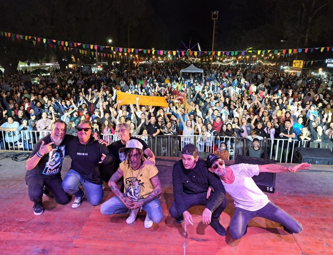 Villa Cañás: Una multitud disfrutó de la 23ª Feria Nacional de Artesanos 2025