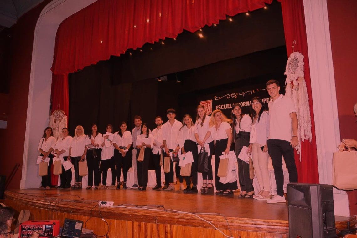 Santa Isabel pierde un pilar de su educación superior