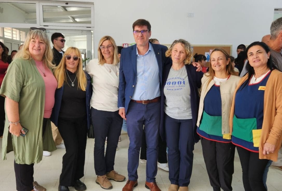 Provincia inauguró el nuevo edificio de la Escuela Especial de María Teresa