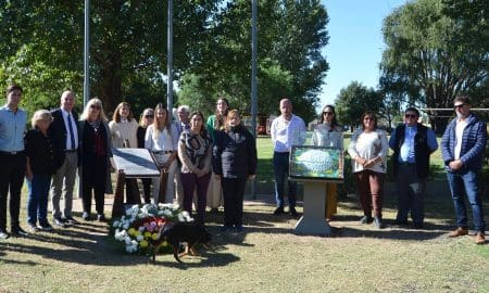 Villa Cañás: Emotivo acto en Homenaje a los Veteranos y Caídos en Malvinas