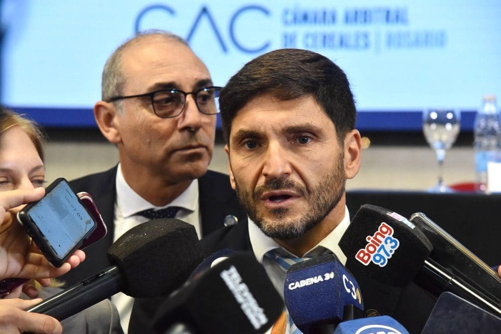 Pullaro anunció que la Convención Constituyente comenzará el 14 de julio