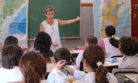 El lunes se dictarán clases normalmente en las escuelas que funcionen como centros de votación