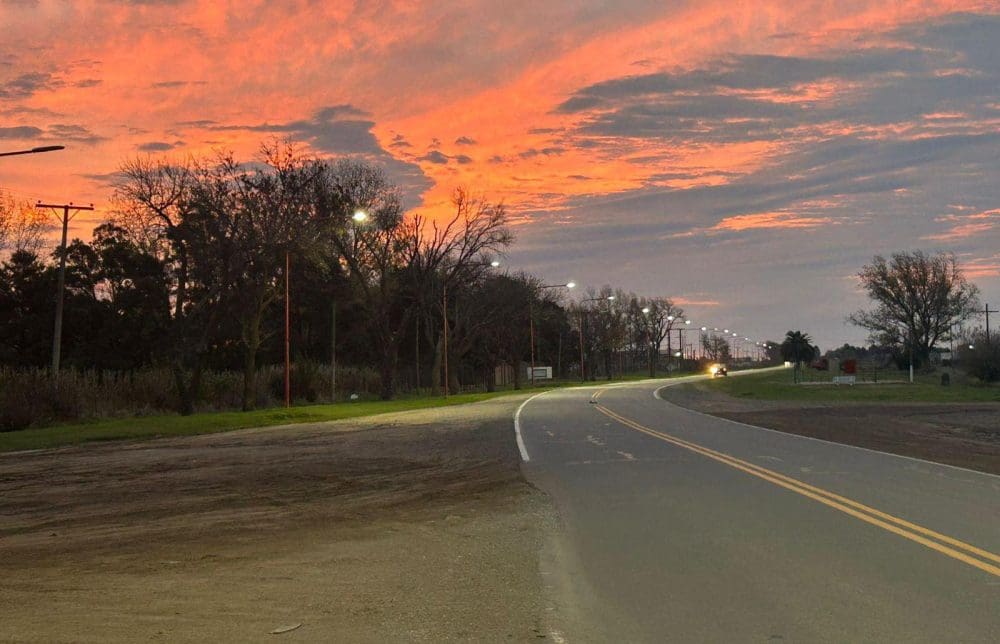 Ruta Provincial 15: El acceso de Sancti Spíritu ya cuenta con nueva iluminación LED