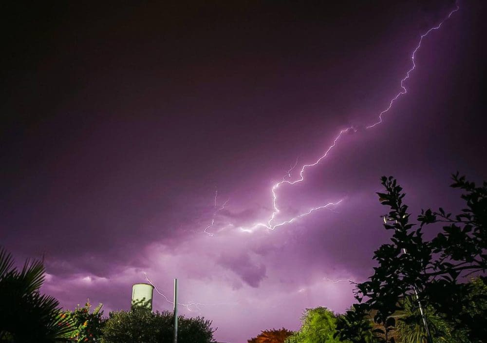 Sábado con tormentas y descenso de la temperatura para el domingo