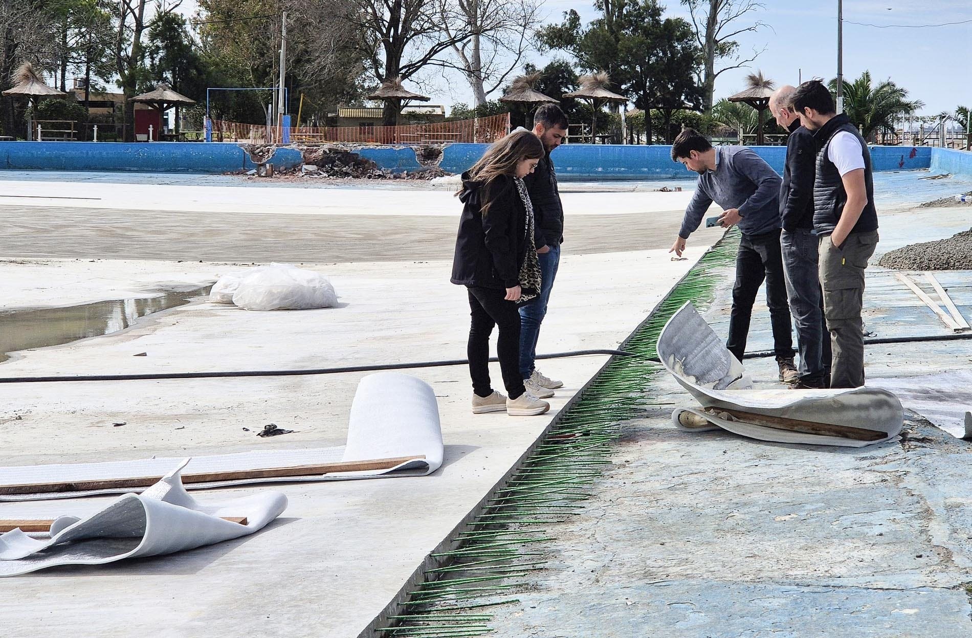 Teodelina: Avanza la remodelación de la pileta del Balneario El Edén