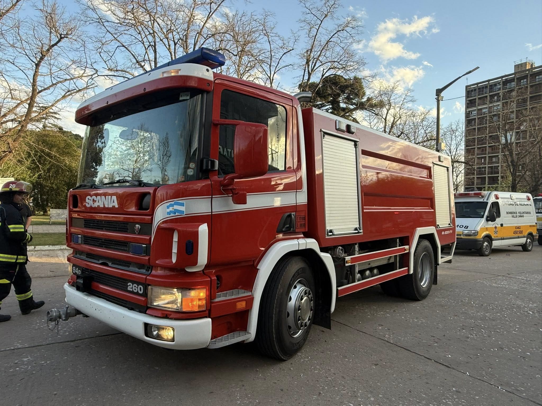 Villa Cañás: Bomberos Voluntarios suman una nueva autobomba Scania a su flota