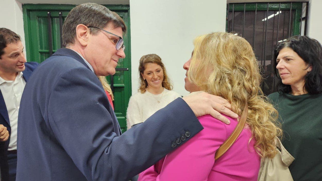 Asistencia Perfecta: Casi 60 mil docentes y asistentes escolares cobrarán este martes el incentivo mensual de agosto