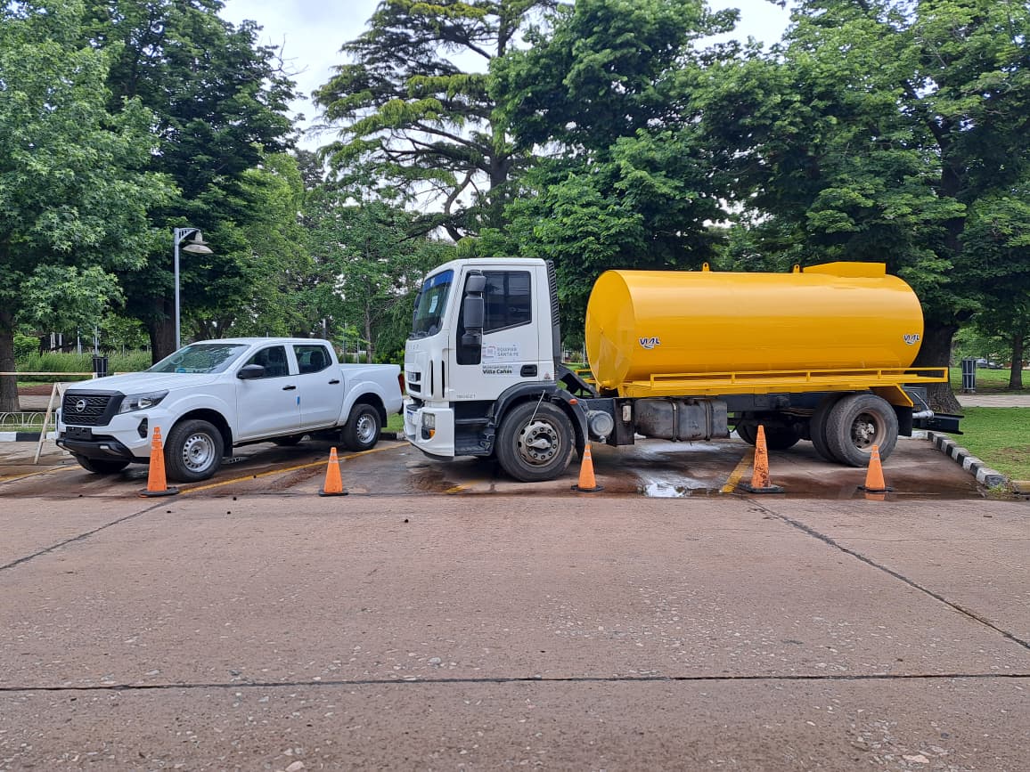 Villa Cañás: El municipio adquirió un tanque regador y una camioneta