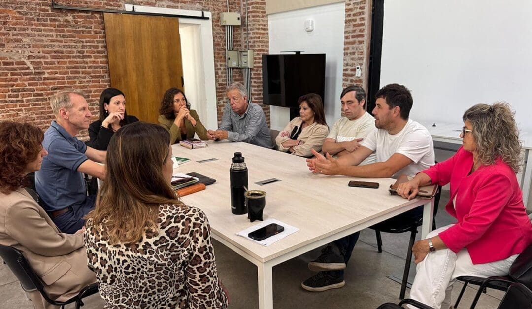 Di Gregorio, Provincia y Comuna de Santa Isabel gestionan en conjunto por el futuro del Frigorífico CoTRASI