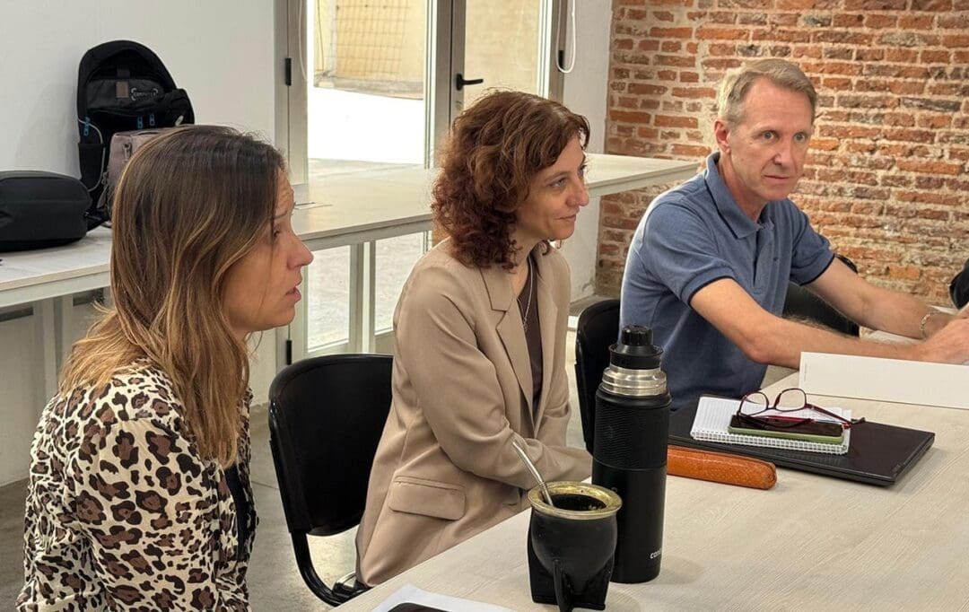 Di Gregorio, Provincia y Comuna de Santa Isabel gestionan en conjunto por el futuro del Frigorífico CoTRASI Di Gregorio, Provincia y Comuna de Santa Isabel gestionan en conjunto por el futuro del Frigorífico CoTRASI