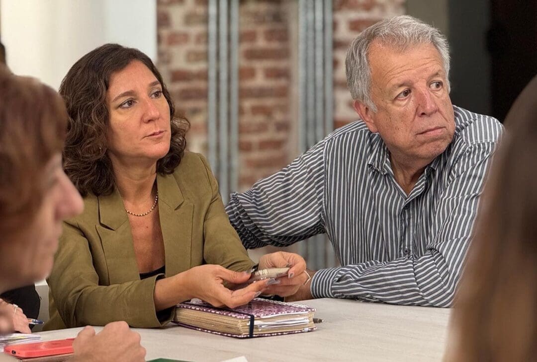 Di Gregorio, Provincia y Comuna de Santa Isabel gestionan en conjunto por el futuro del Frigorífico CoTRASI Di Gregorio, Provincia y Comuna de Santa Isabel gestionan en conjunto por el futuro del Frigorífico CoTRASI
