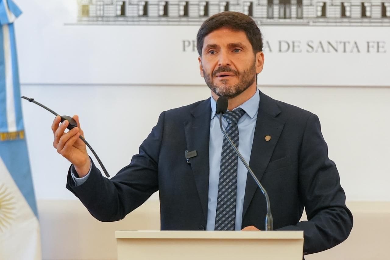 Presentaron tobilleras duales para prevenir hechos de violencia de género