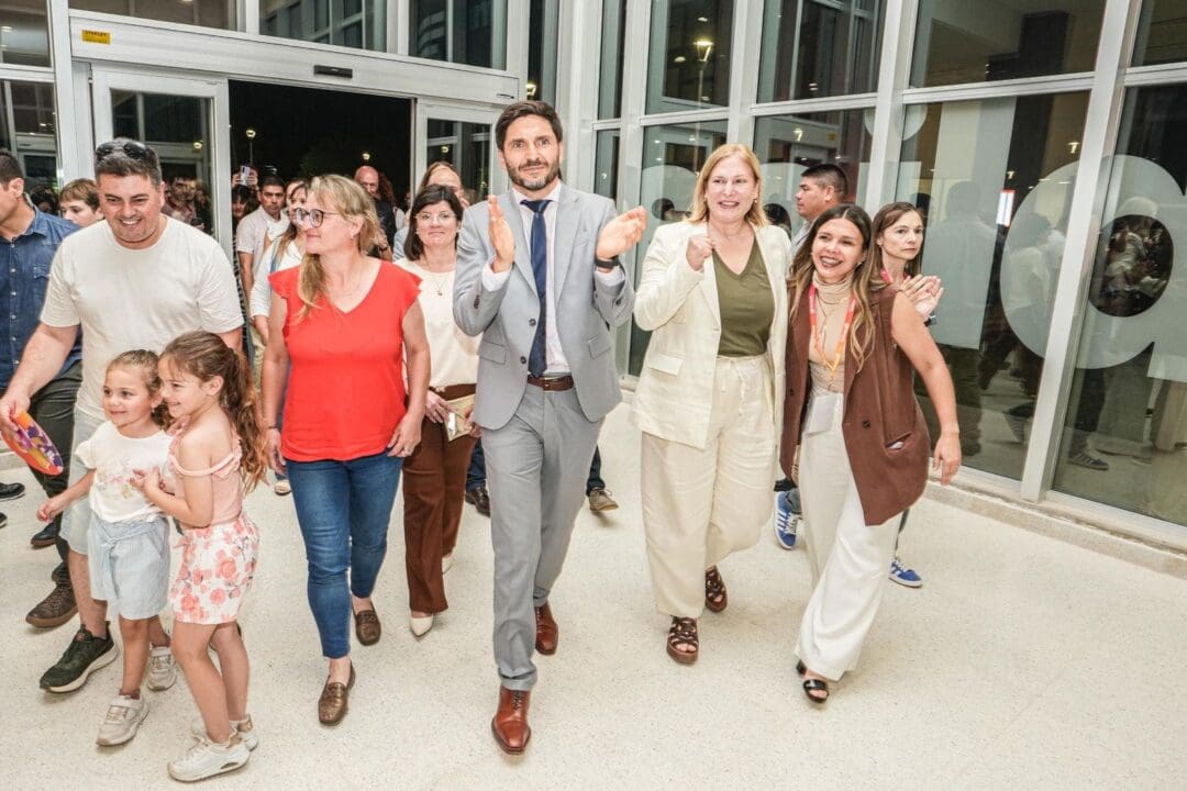 Pullaro inauguró el Nuevo Hospital Regional de Rafaela: Tenemos la mejor salud pública de la República Argentina Pullaro inauguró el Nuevo Hospital Regional de Rafaela: Tenemos la mejor salud pública de la República Argentina