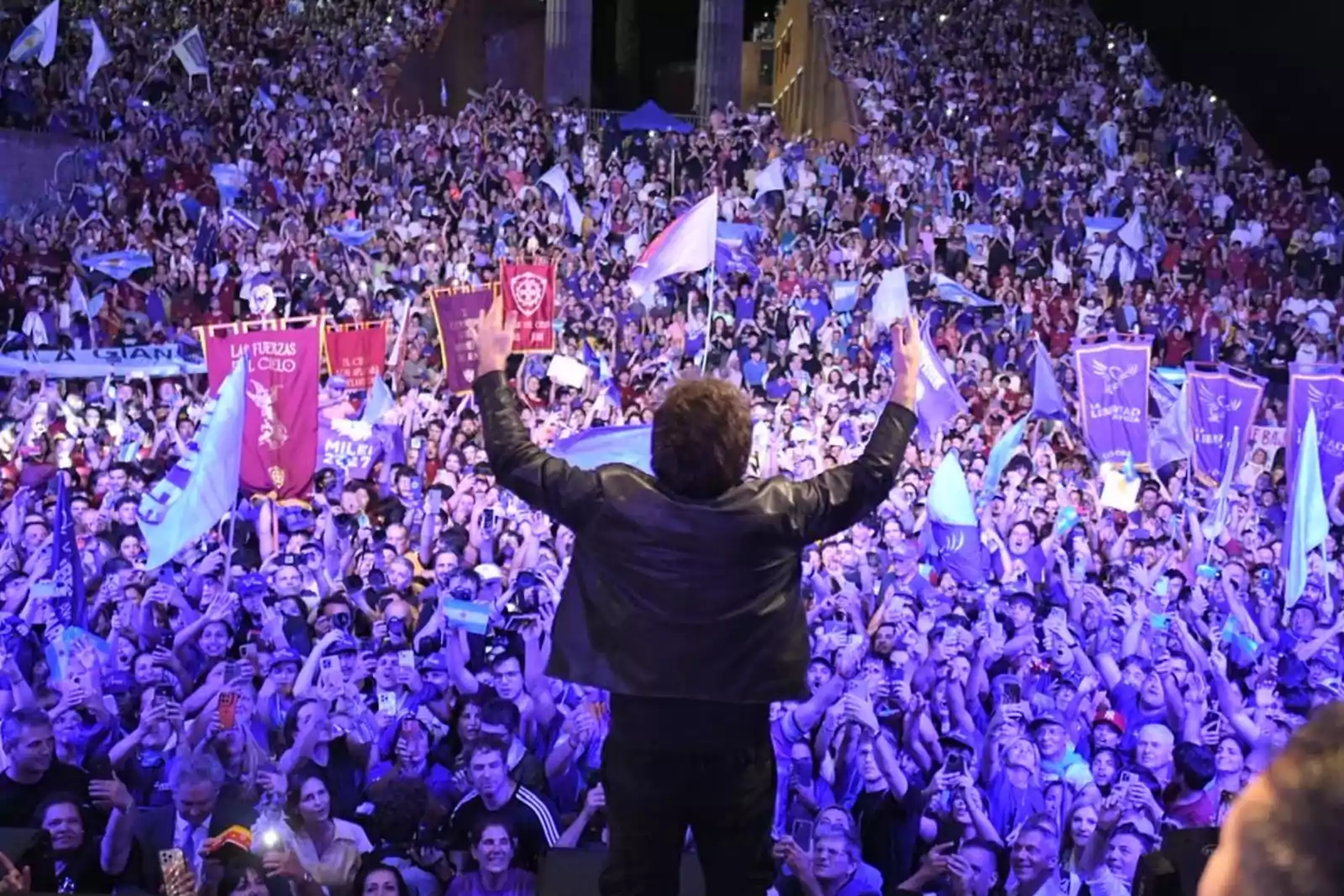 Editorial: El voto que busca canciones nuevas