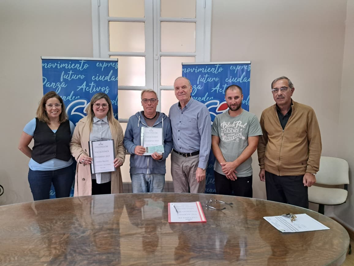 Villa Cañás: Aporte al Club Sportsman por la Colonia de Invierno de PAMI