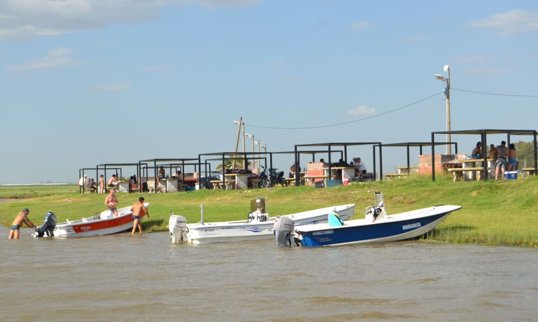 Villa Cañás: Se inauguró la temporada 2025-2026 del Balneario Municipal Villa Cañás: Se inauguró la temporada 2025-2026 del Balneario Municipal