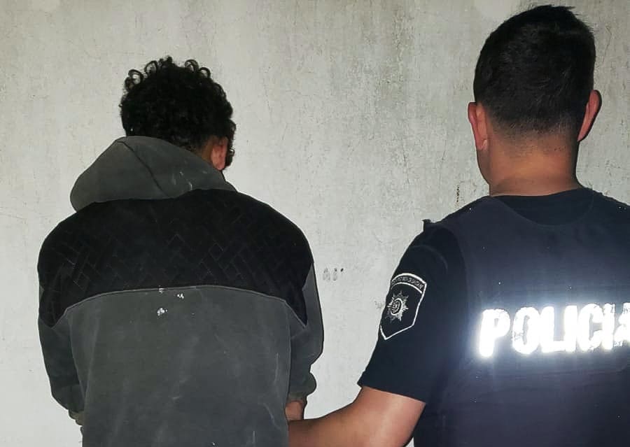 Villa Cañás: Detuvieron a un joven por un intento de robo en un local deportivo