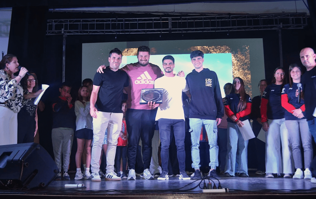 Santa Isabel celebró su Fiesta del Deporte con reconocimientos a clubes y deportistas