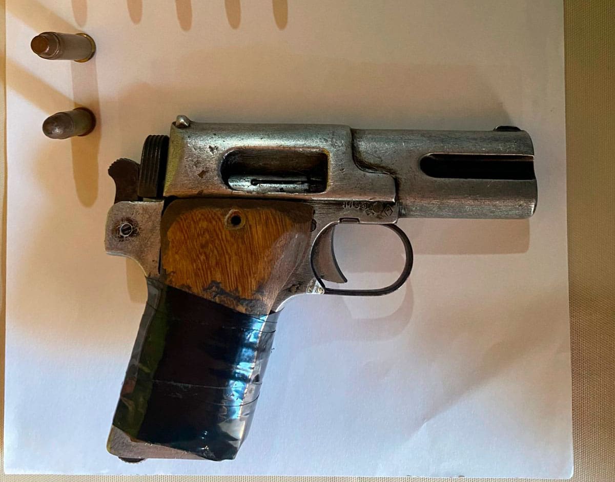 Teodelina: Allanamiento positivo, secuestran un arma de fuego y aprehenden a un hombre