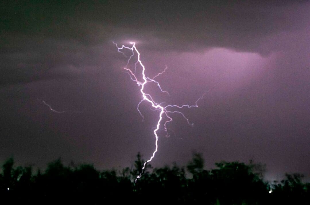 Alerta amarilla por tormentas fuertes en el sur de Santa Fe y se amplía el domingo a toda la provincia