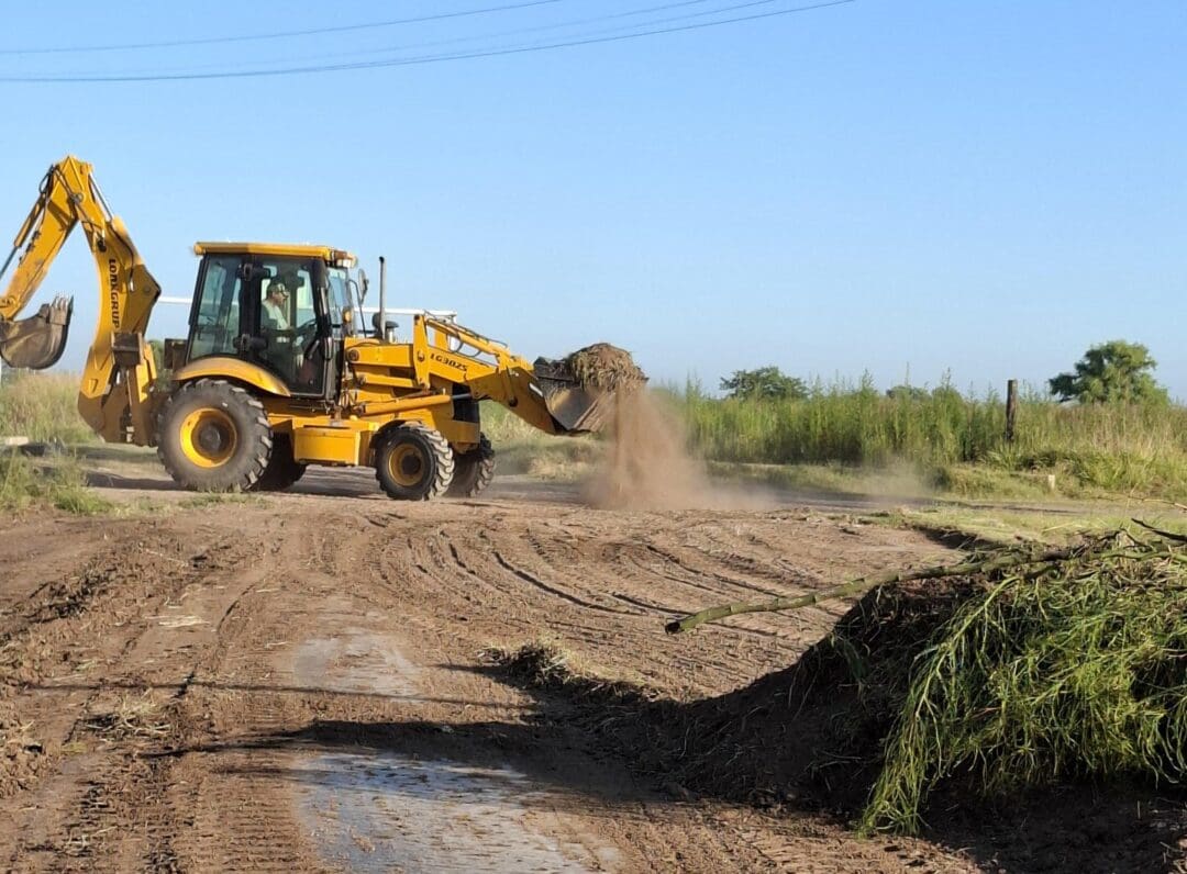 Obras en Santa Isabel: Cordón cuneta, empedrado e iluminación LED con recursos municipales Obras en Santa Isabel: Cordón cuneta, empedrado e iluminación LED con recursos municipales