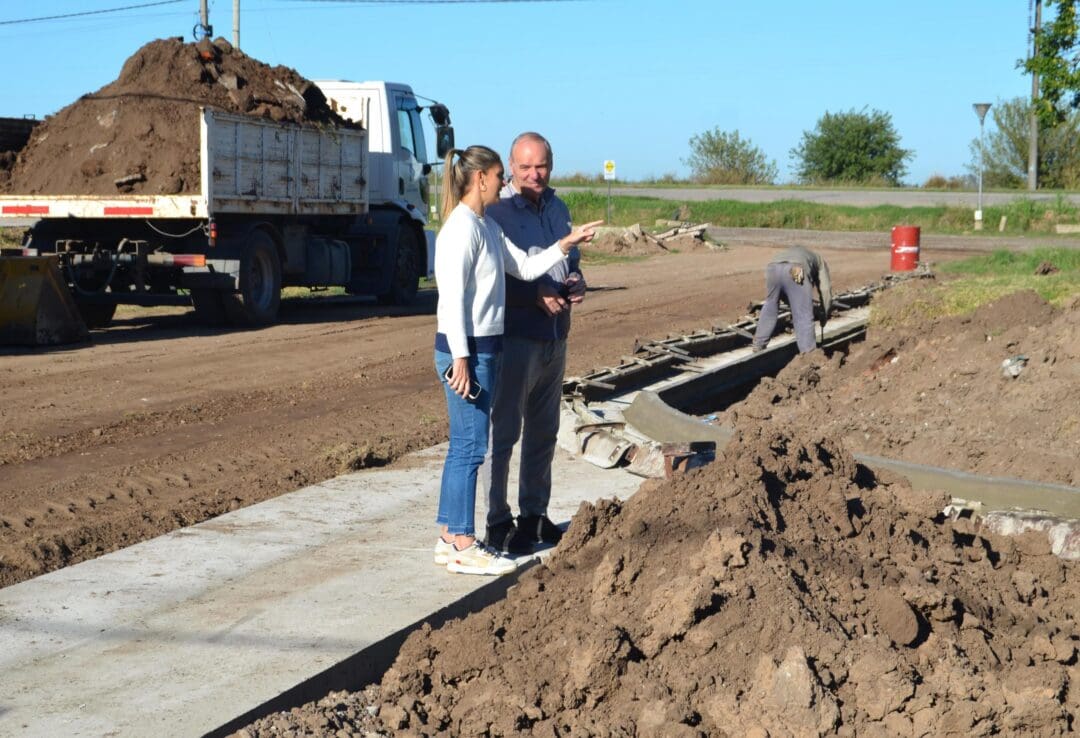 Villa Cañás: Avanzan obras de pavimento y cordón cuneta en distintos sectores de la ciudad