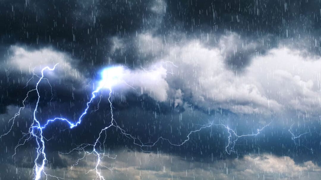 Alerta naranja y amarilla por tormentas: Prevén lluvias intensas, ráfagas y posible granizo en Santa Fe