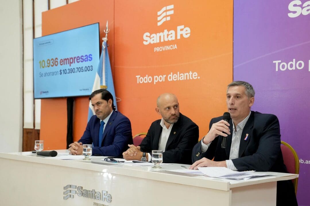 Santa Fe creó 8.585 puestos de trabajo en tres meses tras la baja de Ingresos Brutos Santa Fe creó 8.585 puestos de trabajo en tres meses tras la baja de Ingresos Brutos