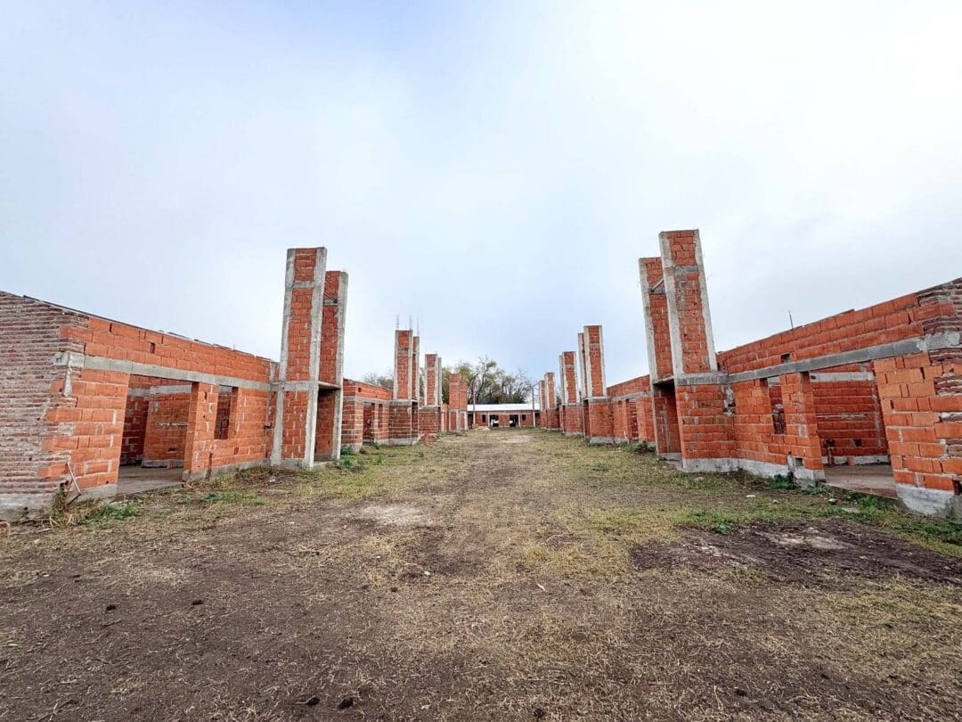 Casilda: La provincia reactivó 52 viviendas abandonadas por Nación